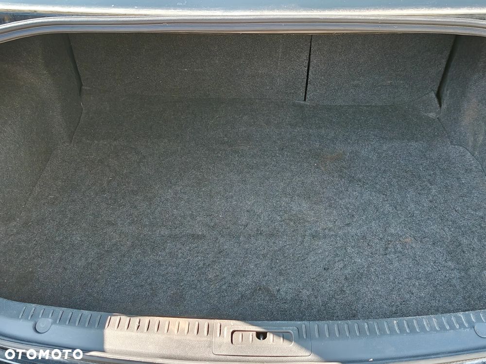 Mazda 6 2.0 CD Exclusive + - 17