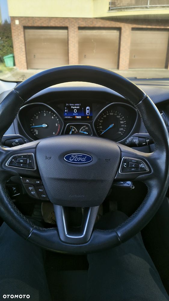 Ford Focus SW 1.5 TDCi SYNC Edition ASS PowerShift - 15