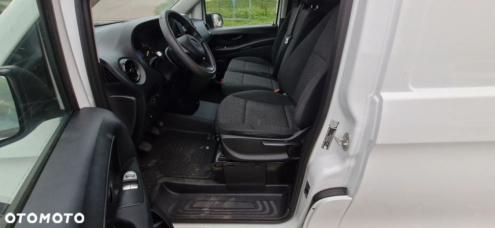 Mercedes-Benz Vito - 16