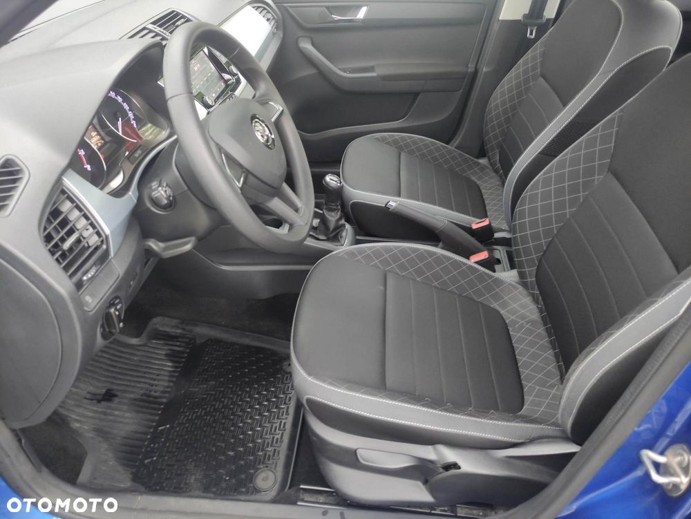 Skoda Fabia 1.0 Active - 9
