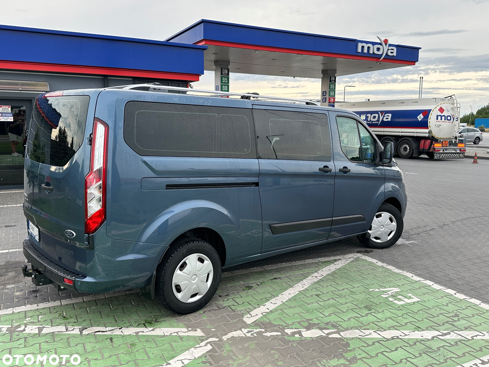 Ford Transit Custom - 8