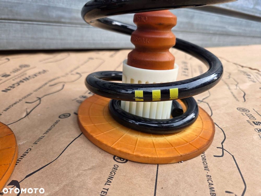 volkswagen multivan t7 sprężyna tylna sprężyny tył - 4