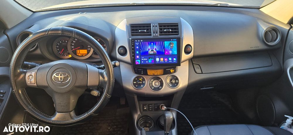 Toyota RAV4 2.0 Aut Executive City - 3