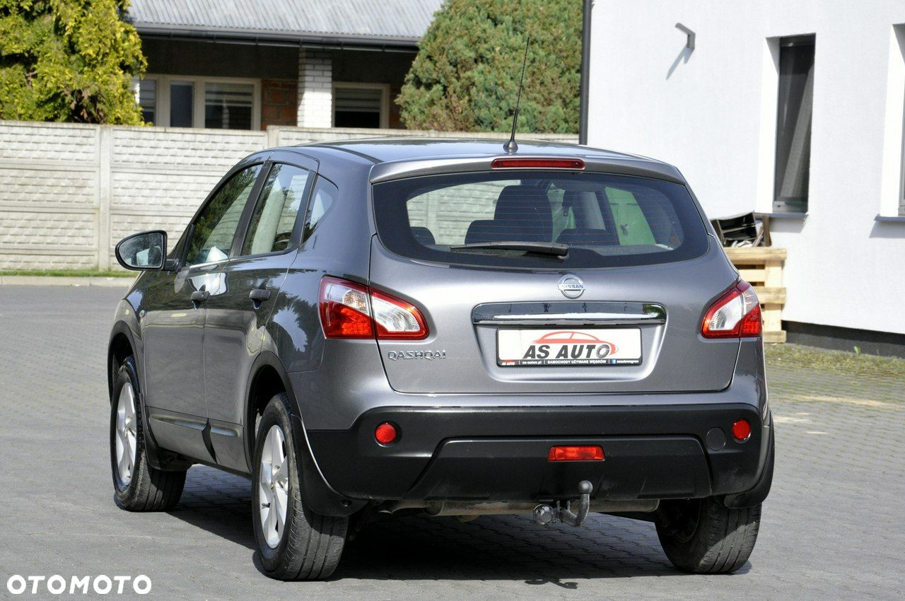 Nissan Qashqai 1.6 visia - 3