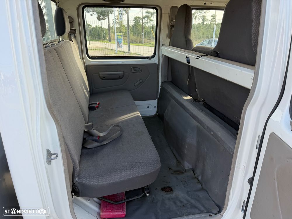 Toyota Dyna 3.0 d4d cab. Dupla c/iva dedutivel - 7