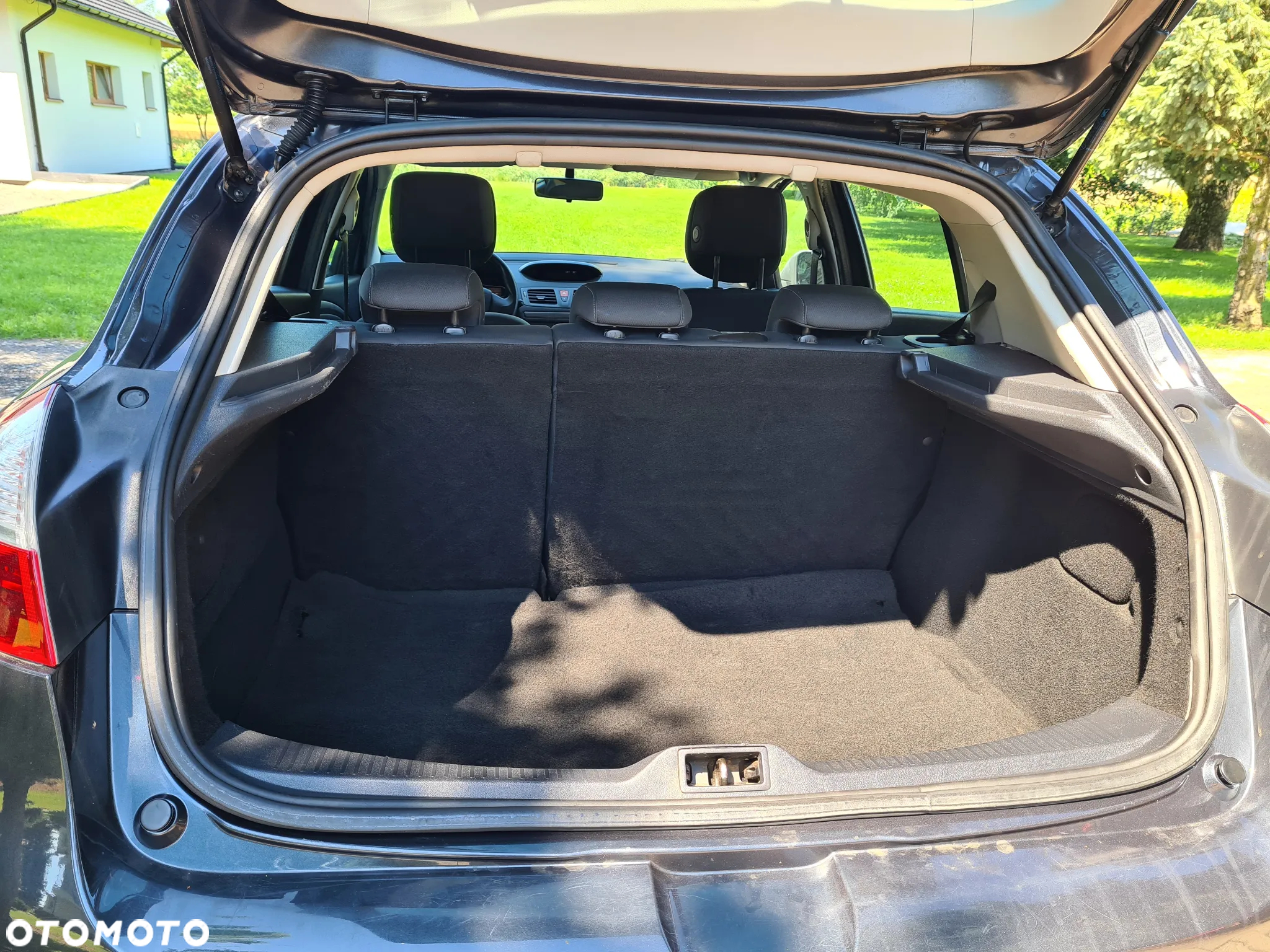 Renault Megane - 11
