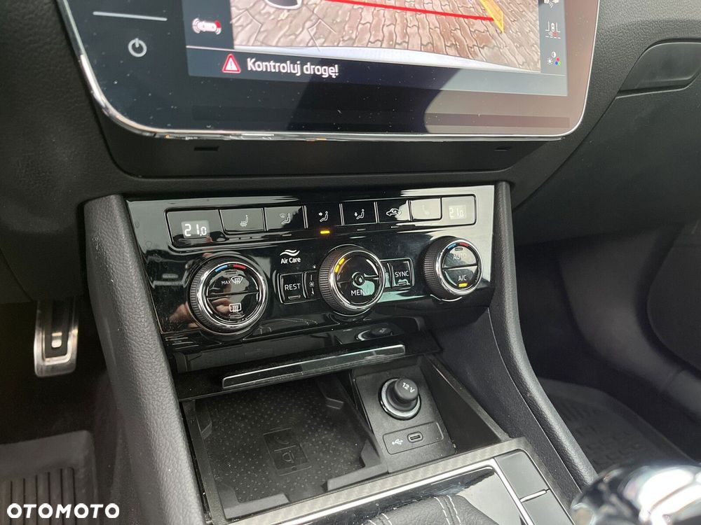 Skoda Superb 2.0 TSI 4x4 Sportline DSG - 27