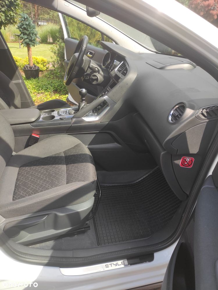 Peugeot 3008 2.0 BlueHDi Style - 8