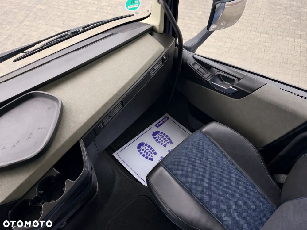 Volvo FH 460 / LOW DECK / XL GLOBETROTTER / SALON PL - 7