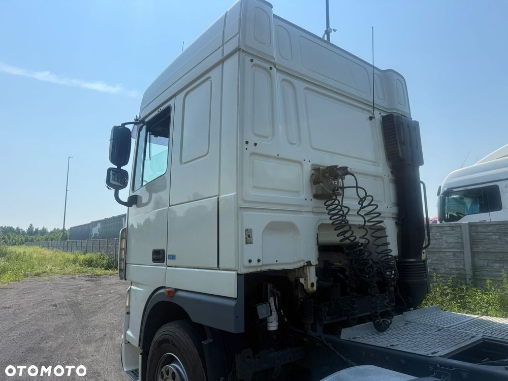 DAF XF 105.460 - 4