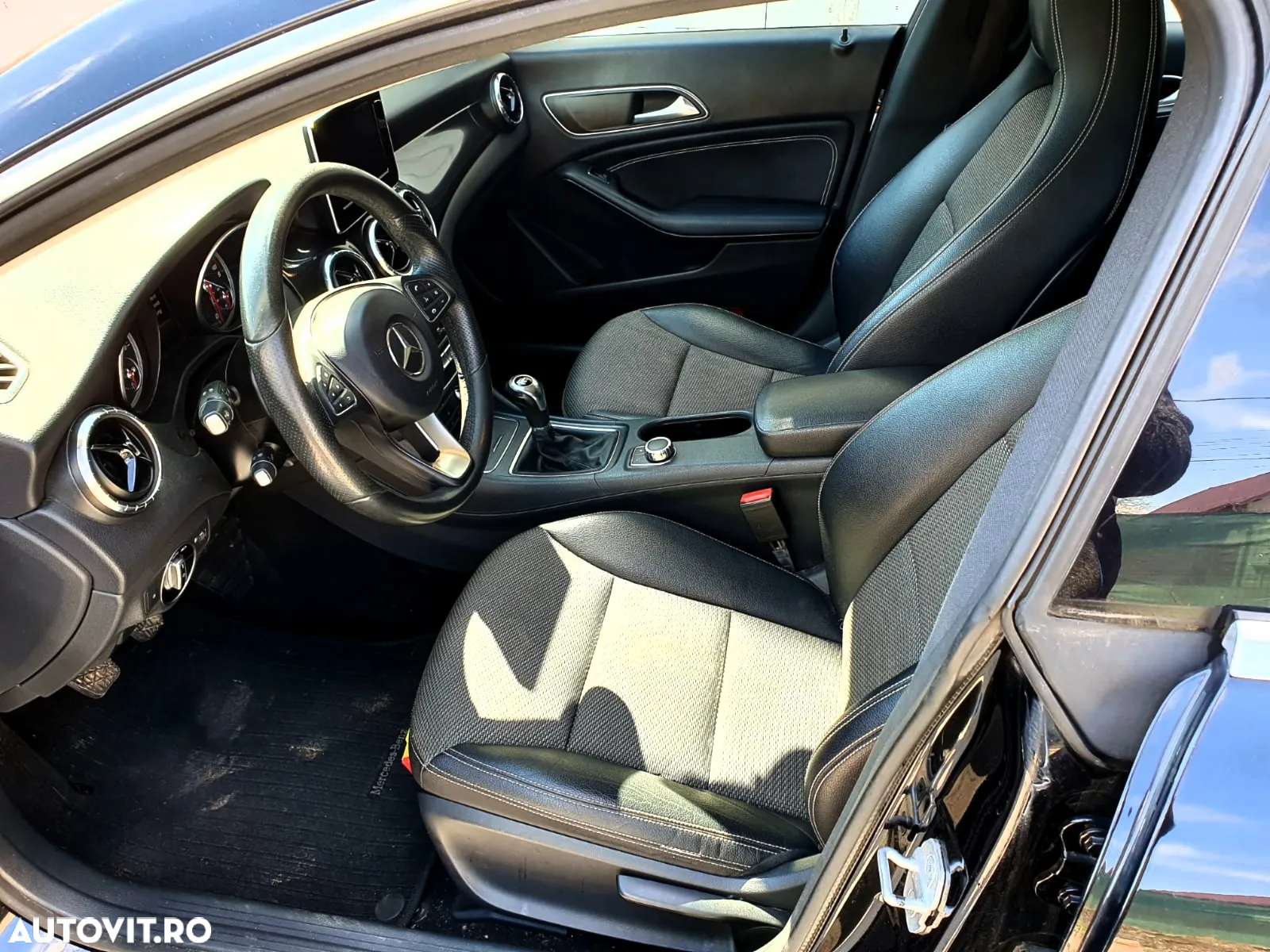 Mercedes-Benz CLA Shooting Brake 180 d - 7