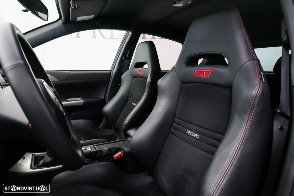 Subaru Impreza 2.5 WRX STi - 16