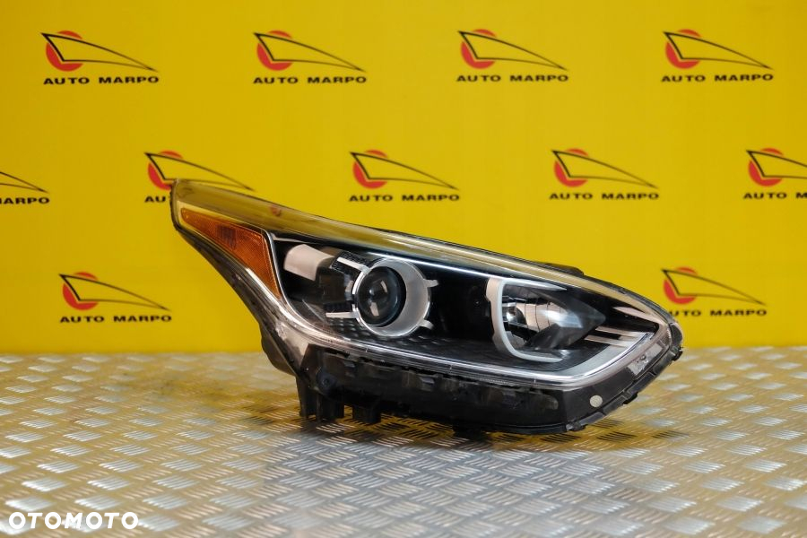 KIA CERATO FORTE GT 2019 2020 REFLEKTOR LAMPA ZWYKŁA SOCZEWKOWA R USA - 2