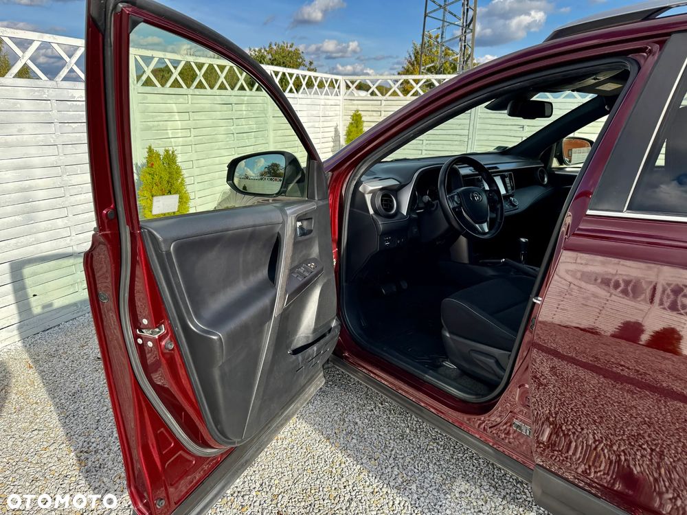 Toyota RAV4 Hybrid Premium 4x4 - 33