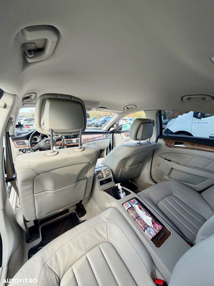 Mercedes-Benz CLS 350 CDI BlueEfficiency 4MATIC Aut - 30