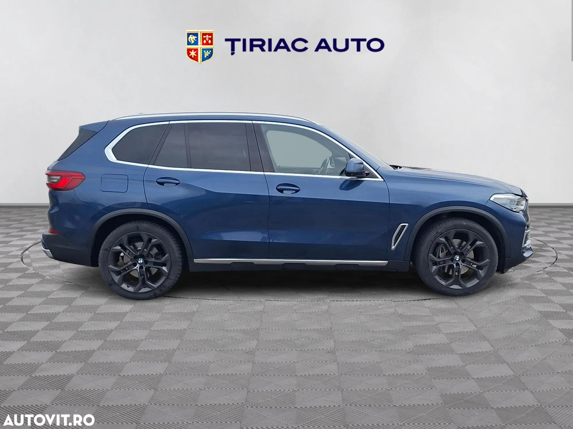 BMW X5 xDrive40i - 7
