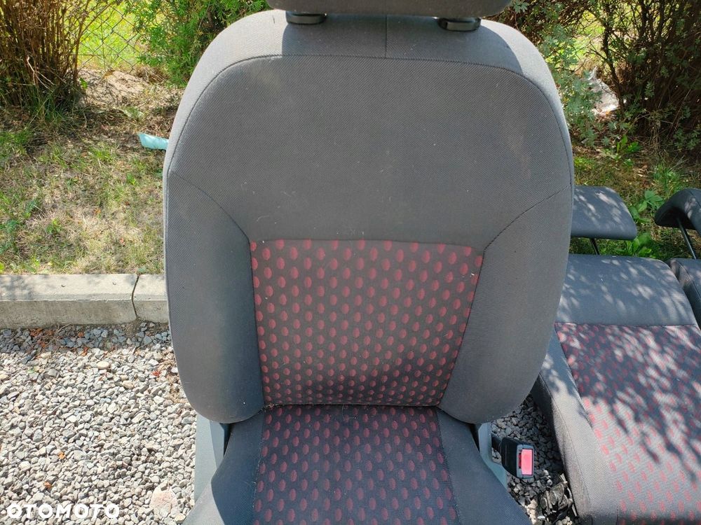 FORD FIESTA MK6 02- FOTELE KOMPLET 5-DRZWI - 9