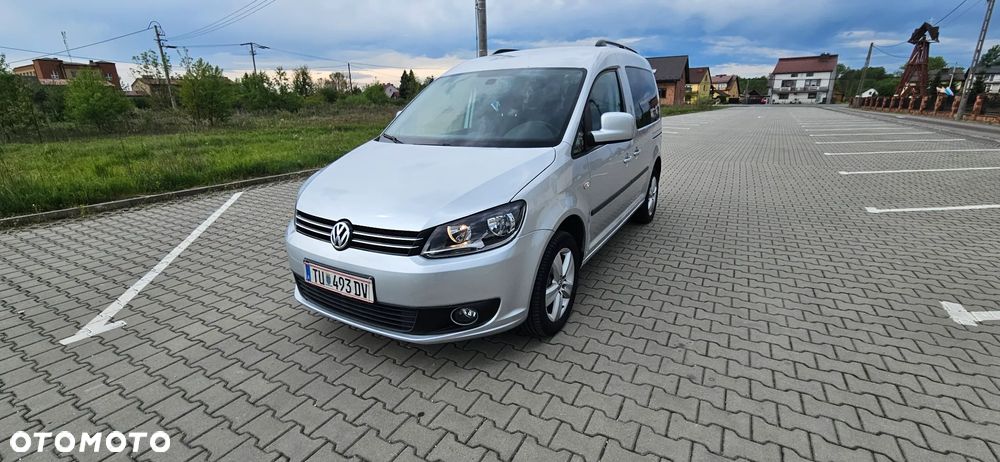 Volkswagen Caddy Comfortline - 11