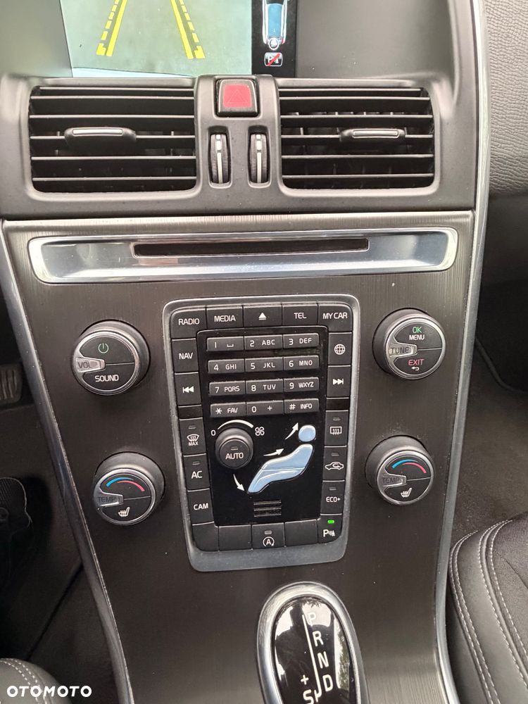 Volvo XC 60 - 12