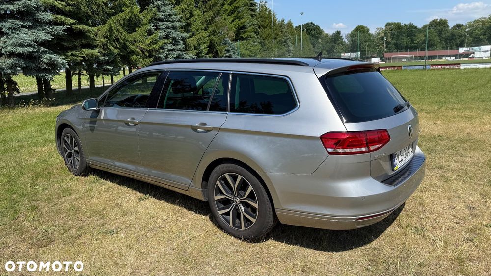 Volkswagen Passat 2.0 TDI BMT Highline - 18