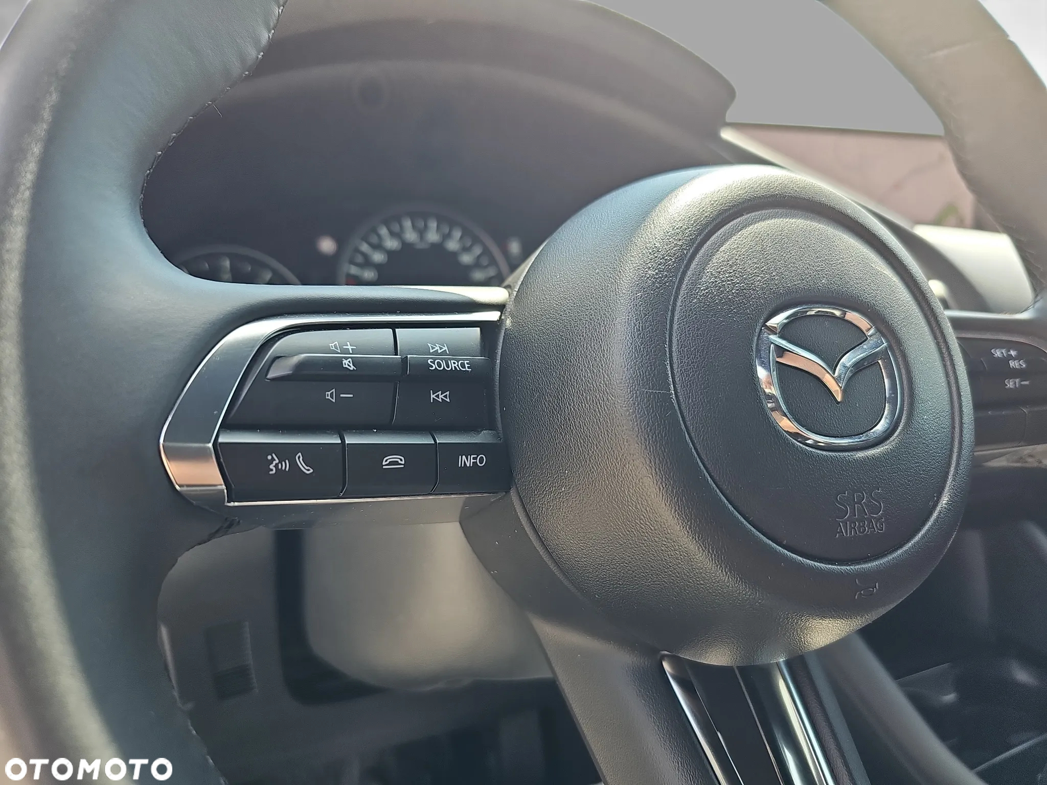 Mazda 3 2.0 mHEV Prime Line - 22