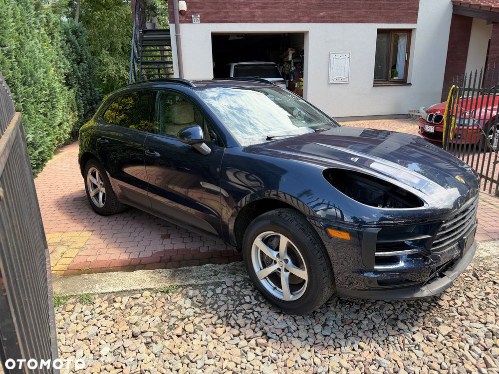 Porsche Macan - 12