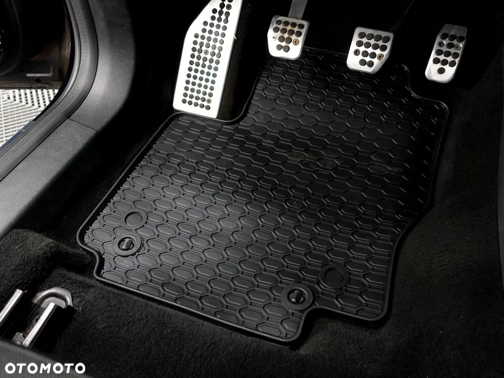 Ford Mondeo - 24