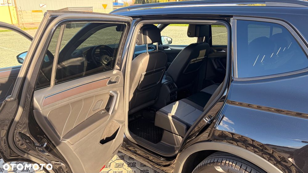 Volkswagen Tiguan 2.0 TDI SCR 4Mot R-Line DSG - 16
