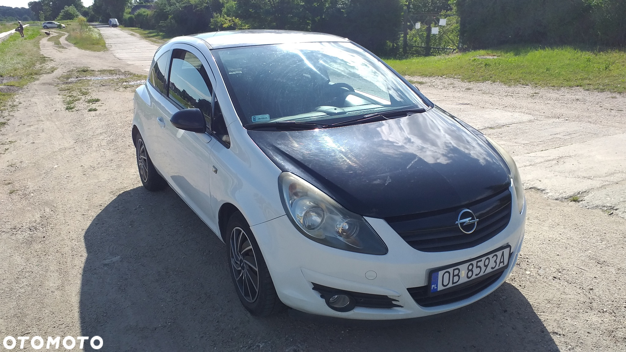 Opel Corsa 1.4 16V Cosmo - 14