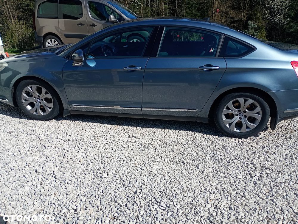 Citroën C5 2.0 16V Confort - 2