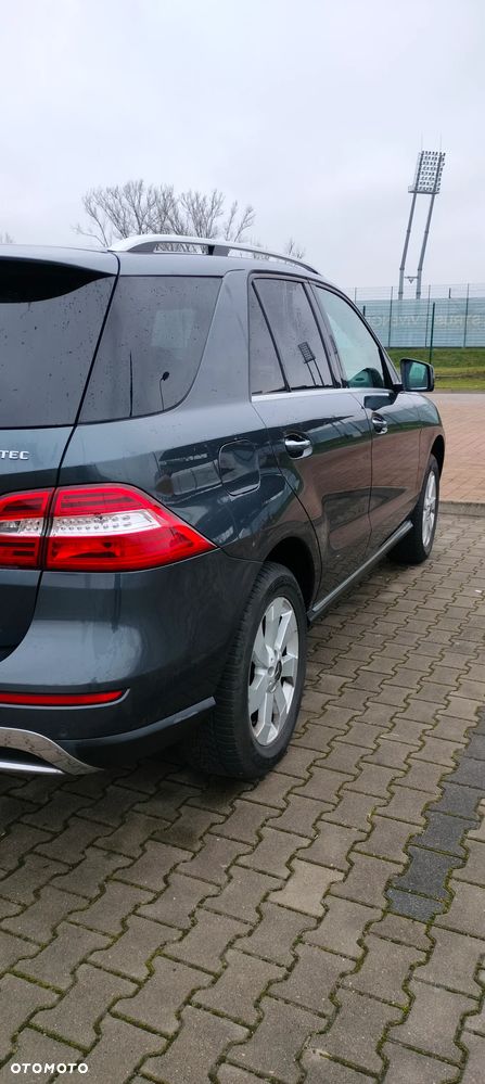 Mercedes-Benz ML 350 BlueTEC 4-Matic - 8