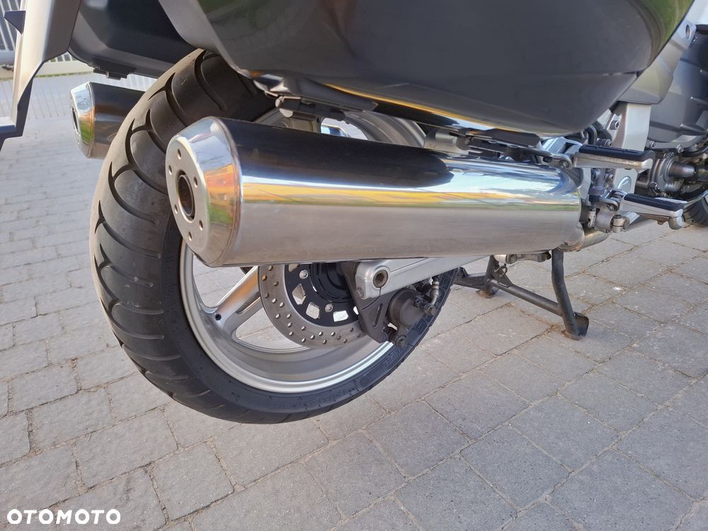 Yamaha FJR - 18