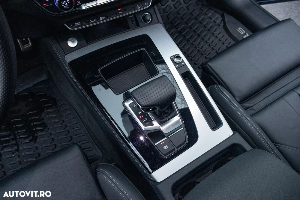 Audi Q5 45 TFSI quattro S tronic MHEV S Line - 16