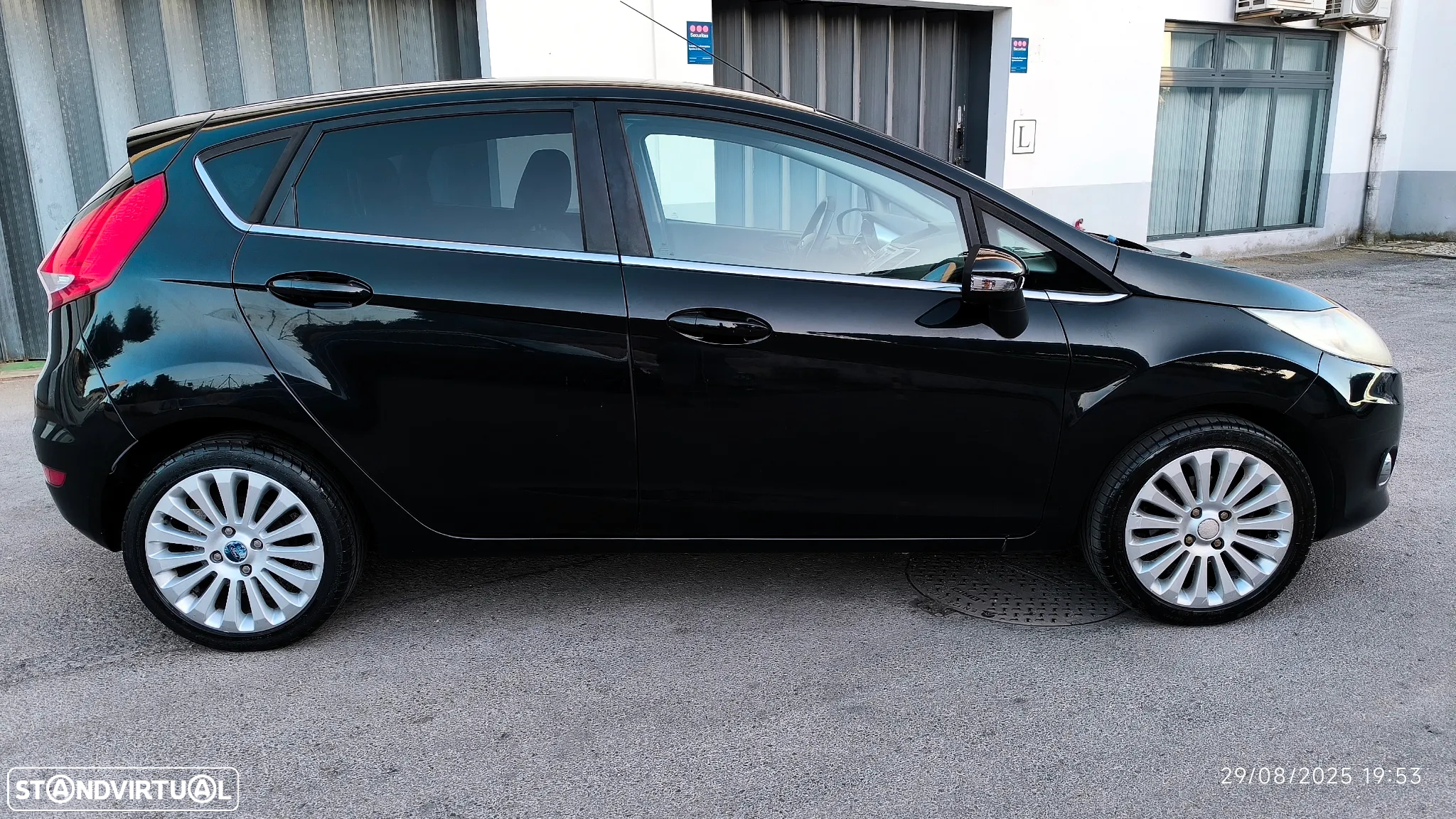 Ford Fiesta 1.25 Titanium - 20