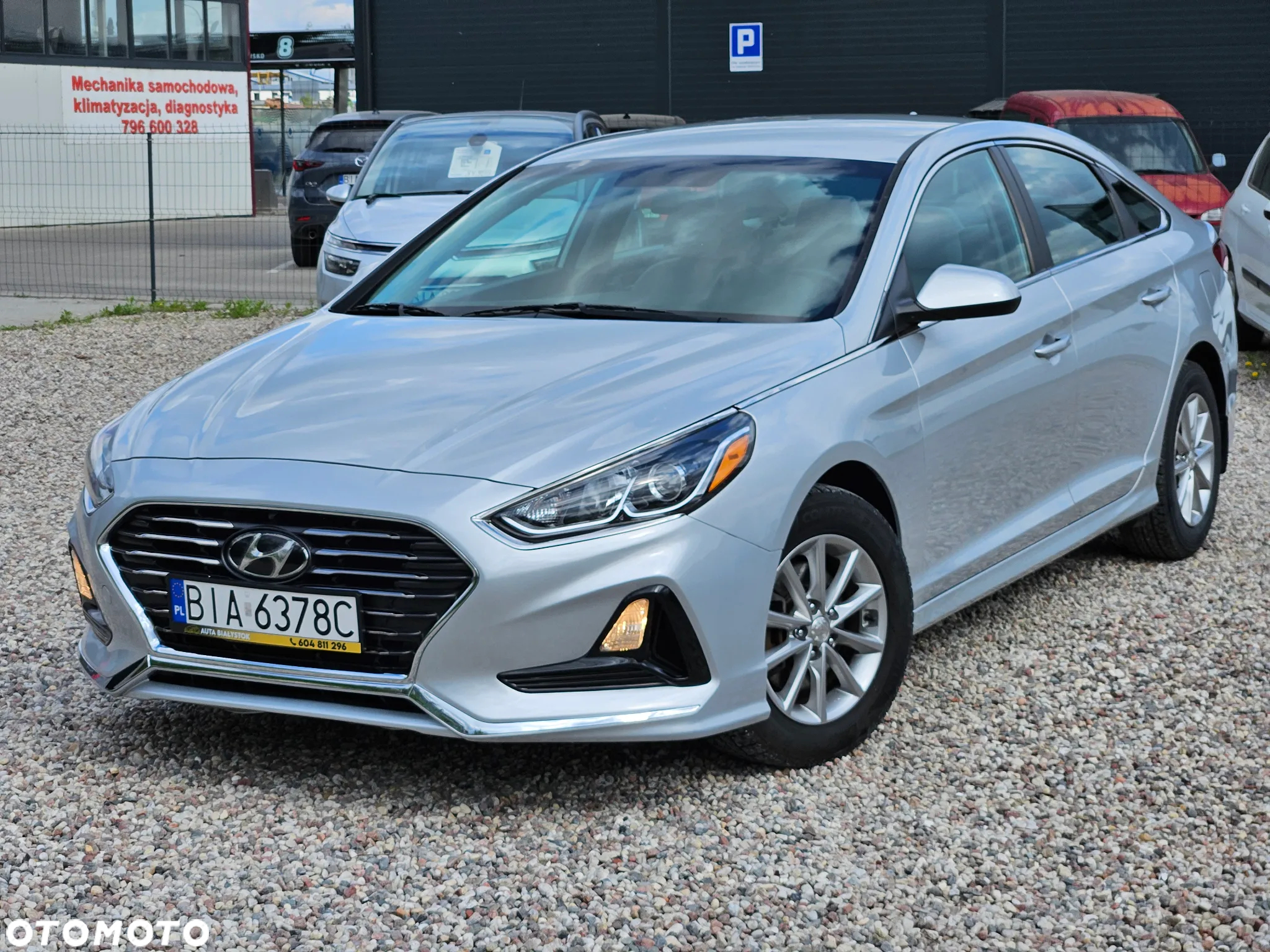 Hyundai Sonata - 2