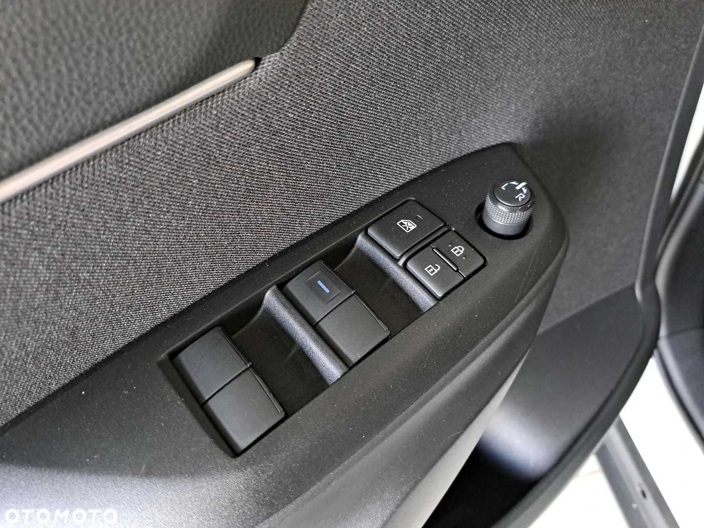 Toyota Yaris Cross - 30