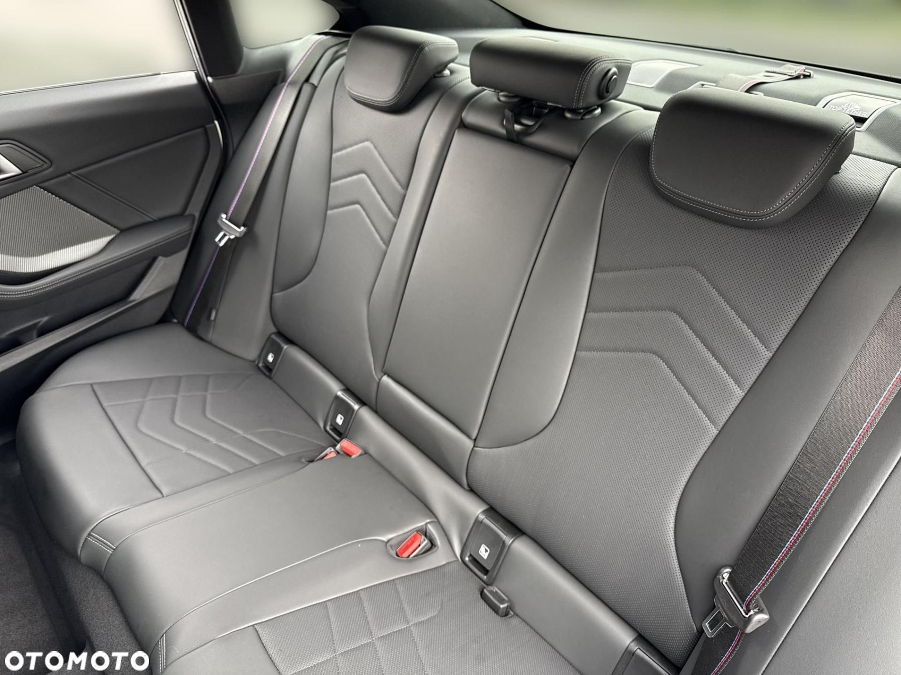 BMW Seria 2 - 17