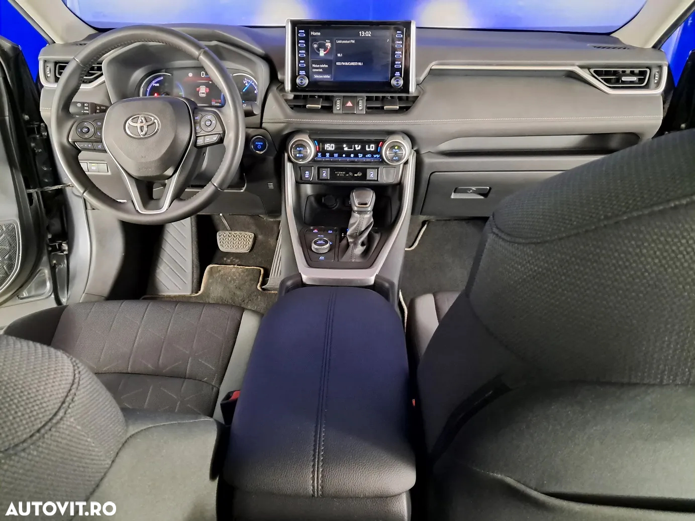Toyota RAV4 - 14