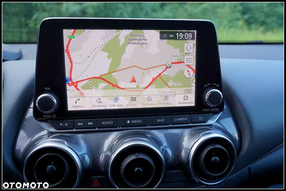 Nissan Juke DIG-T 117 N-Connecta - 18