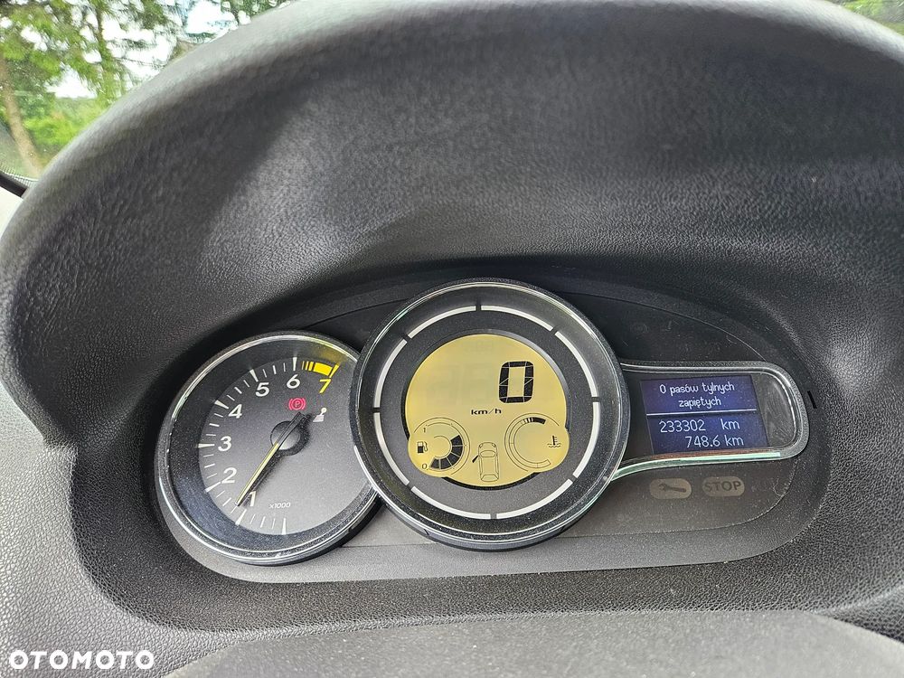 Renault Megane 1.6 16V Generation Authentique - 8