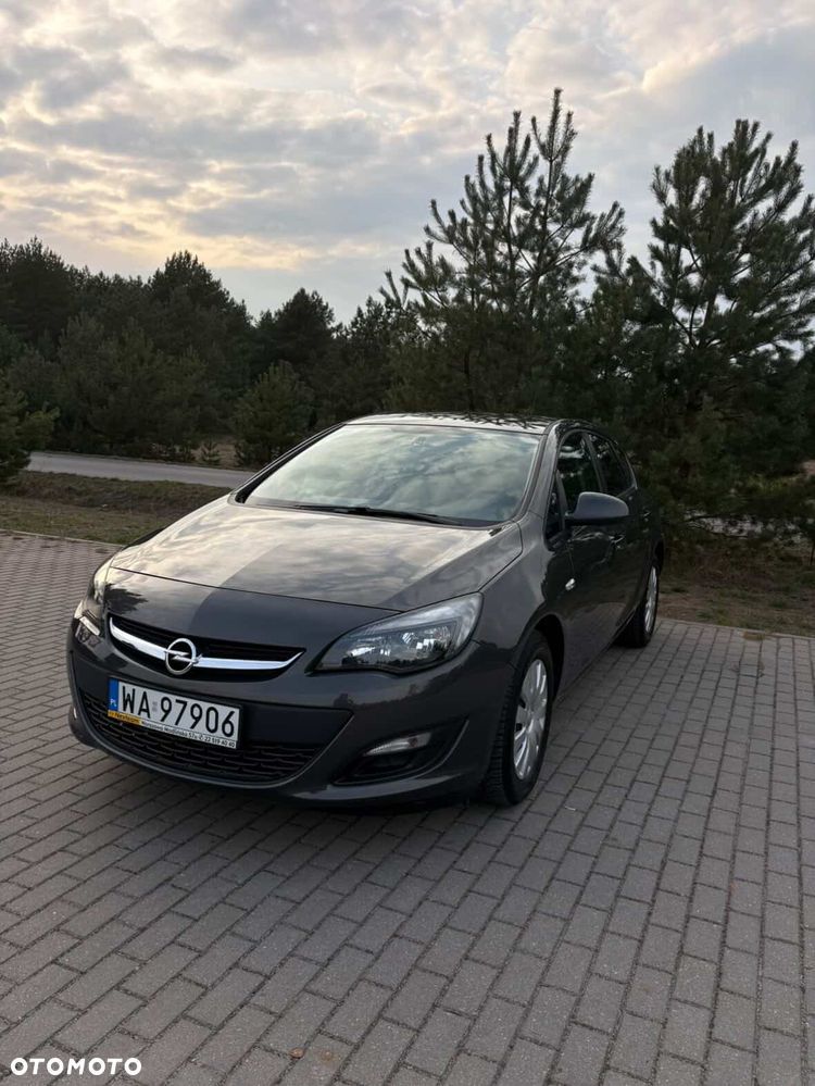 Opel Astra 1.6 Cosmo - 2
