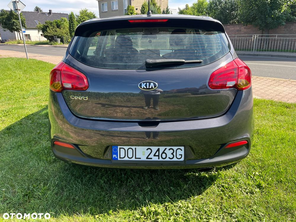 Kia Ceed 1.4 CVVT Attract plus - 6