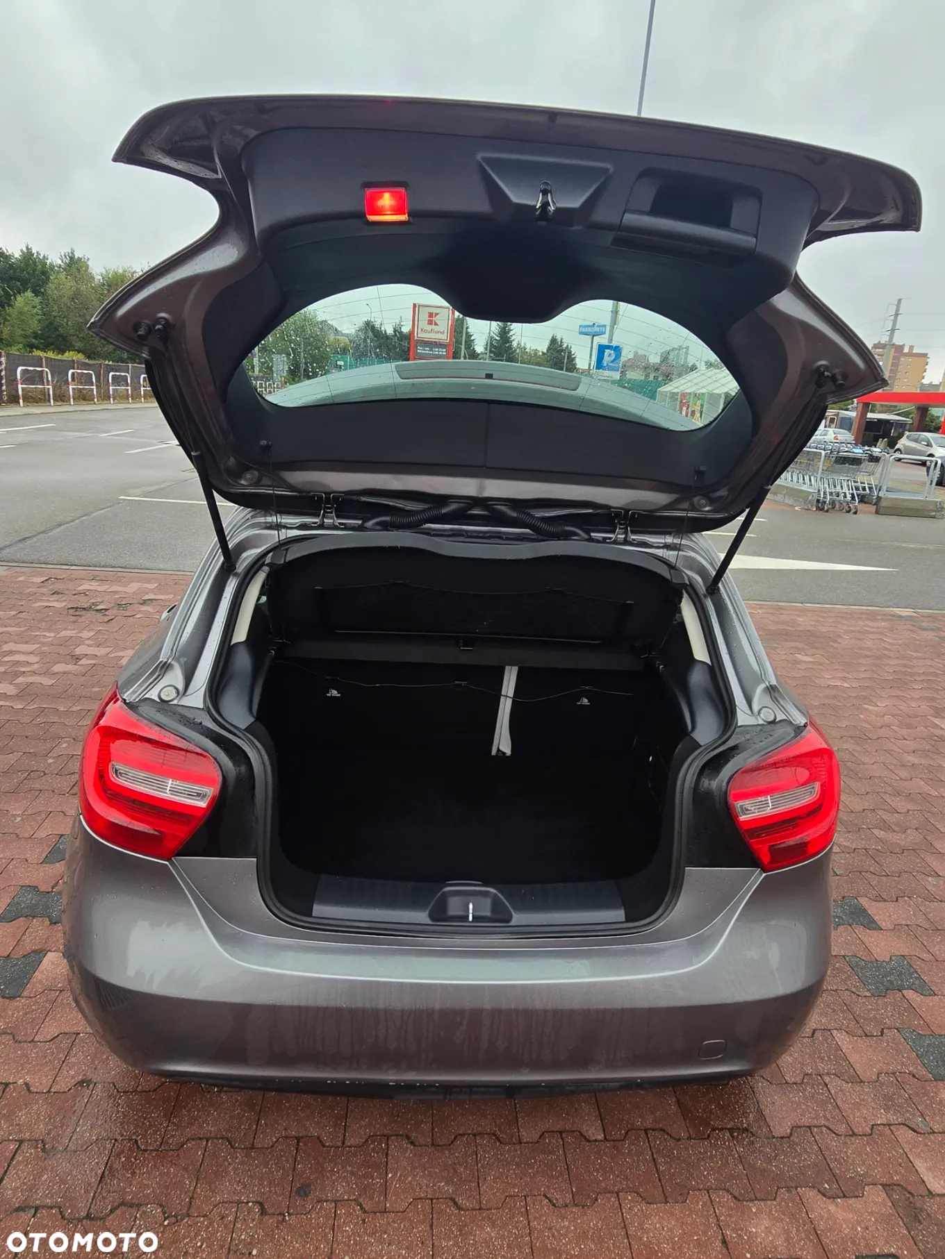 Mercedes-Benz Klasa A 180 CDI (BlueEFFICIENCY) - 8