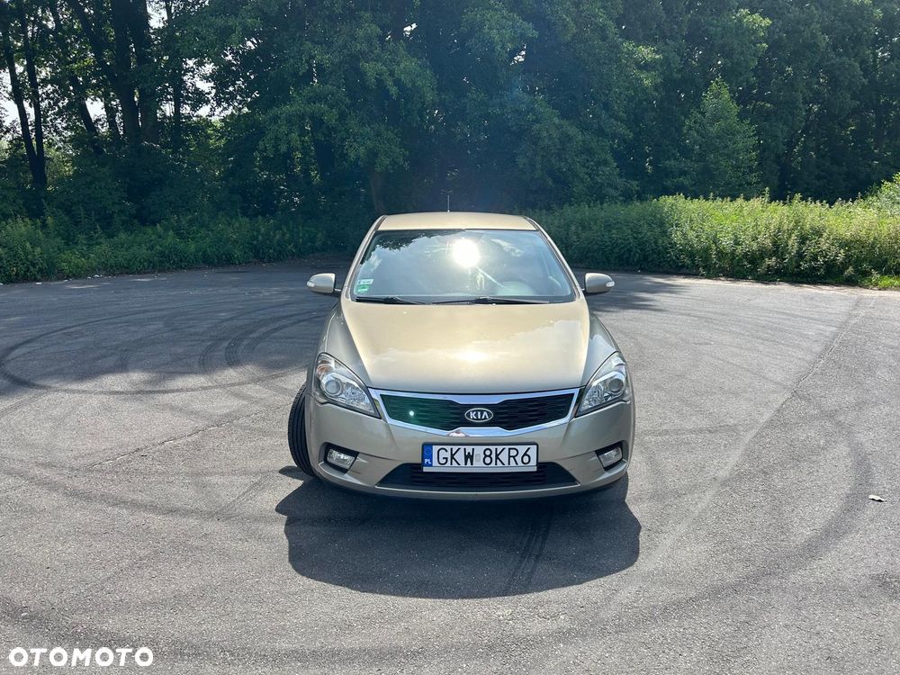 Kia Ceed 1.4 Comfort - 1