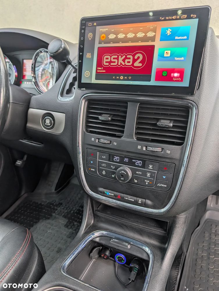 Dodge Grand Caravan - 18