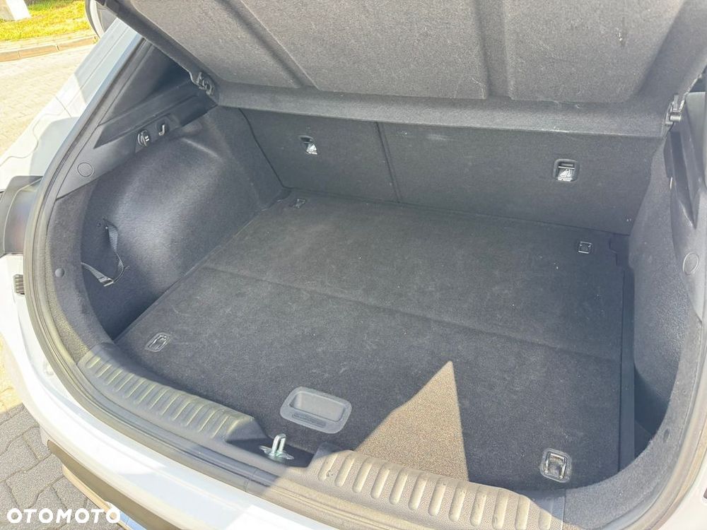 Kia XCeed 1.5 T-GDI M DCT - 21