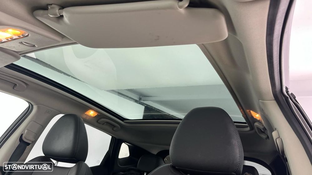 Nissan Qashqai 1.3 DIG-T N-Connecta DCT — fotografia 9