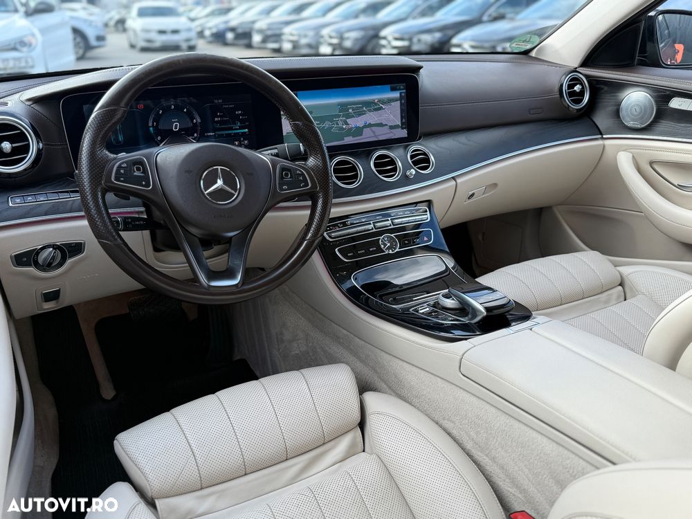 Mercedes-Benz E 220 d 9G-TRONIC AMG Line - 4