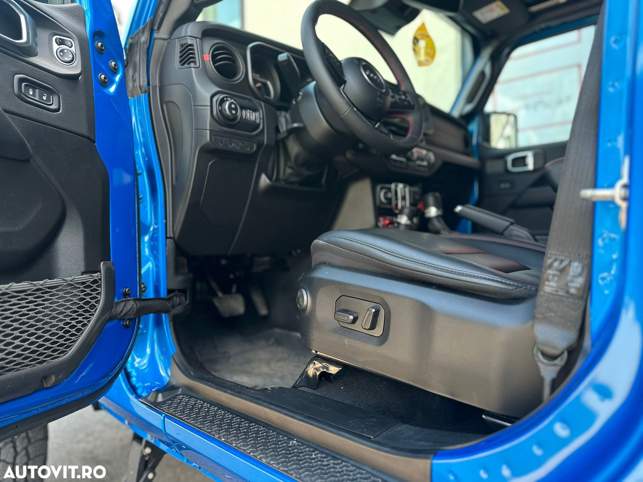 Jeep Wrangler Unlimited 2.0 Turbo AT8 Rubicon - 12