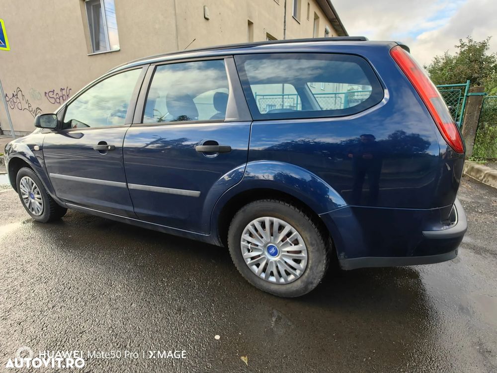 Ford Focus - 9
